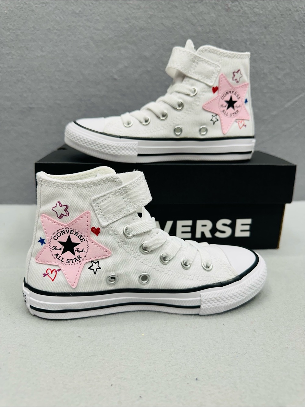 Converse CTAS 1V White/Pink Print Girl's High Top Sneakers Size 11Y NIB